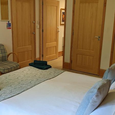 Owl Lodge Bed & Breakfast Kilmuir  Exteriör bild